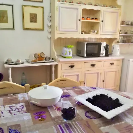 Otium Bed & Breakfast