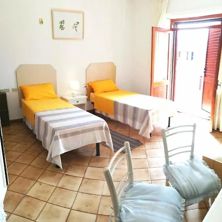 Otium Bed & Breakfast *